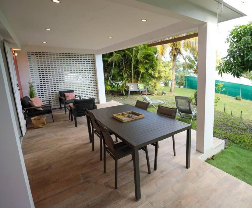 Ferienwohnung Belle Vue De Grande Anse Trois-Rivières Exterior foto